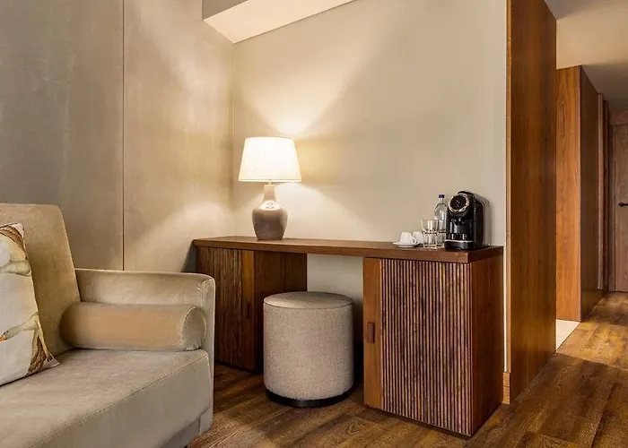 Hotel Fontinha Porto, Trademark Collection By Wyndham Alpendurada e Matos